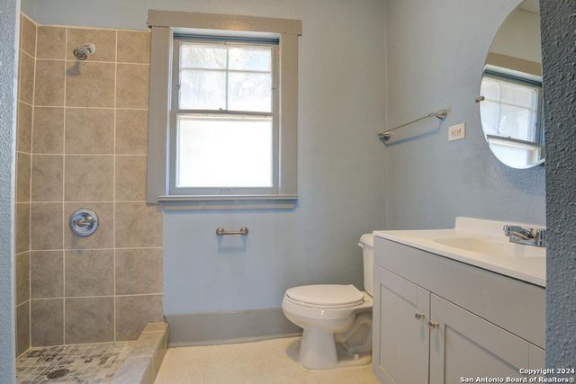 543 Kayton, San Antonio, TX 78210