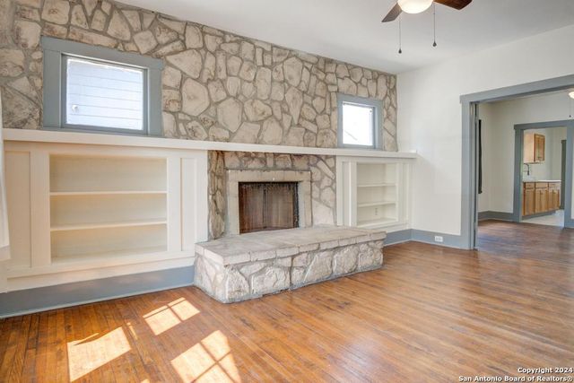 543 Kayton, San Antonio, TX 78210