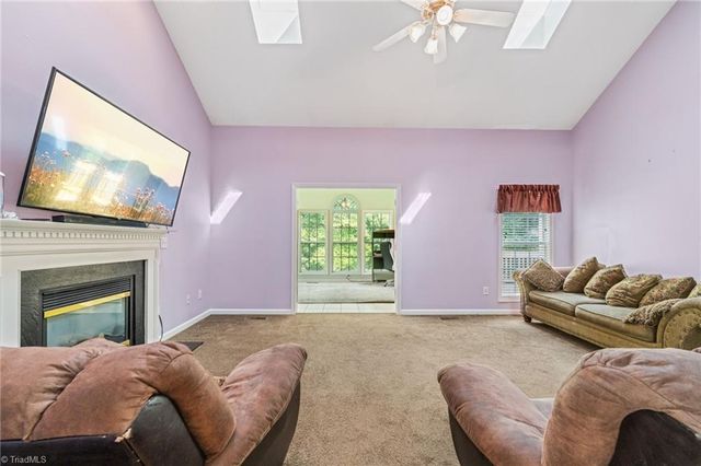 1832 Morgans Mill Way, High Point, NC 27265