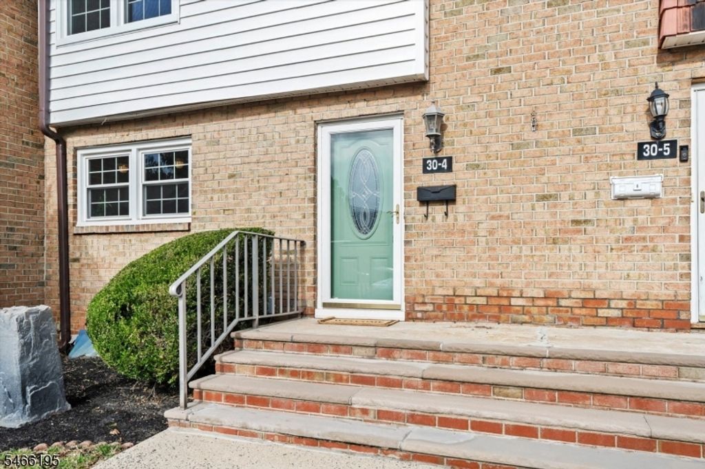30 Farm Rd 4, Hillsborough Twp., NJ 08844 — photo 2