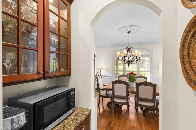 3630 Rosebriar Circle, Winston-salem, NC 27106