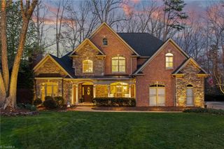 3630 Rosebriar Circle, Winston-salem, NC 27106