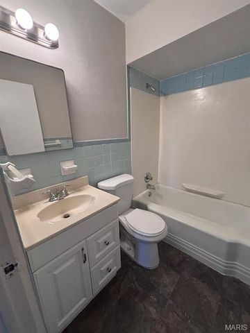 1158 Brightling Drive, St Louis, MO 63132