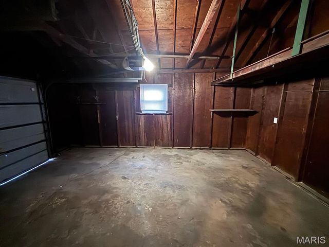 1158 Brightling Drive, St Louis, MO 63132