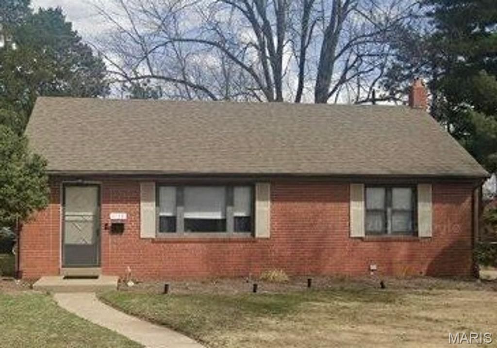 1158 Brightling Drive, St Louis, MO 63132