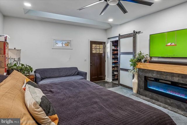 1712 BACHMAN VALLEY DR, Westminster, MD 21157