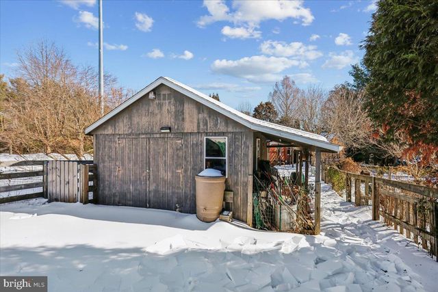 1712 BACHMAN VALLEY DR, Westminster, MD 21157