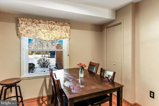 1712 BACHMAN VALLEY DR, Westminster, MD 21157