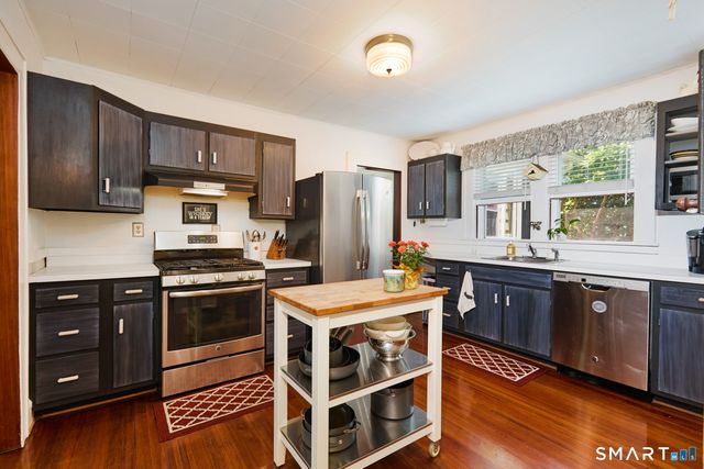 80 Dixon Street, Bridgeport, CT 06604