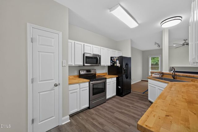 2808 Tryon Pines Drive, Raleigh, NC 27603