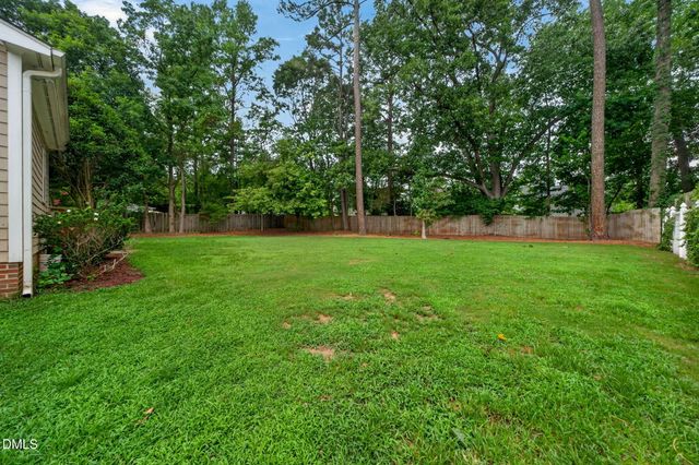 2808 Tryon Pines Drive, Raleigh, NC 27603