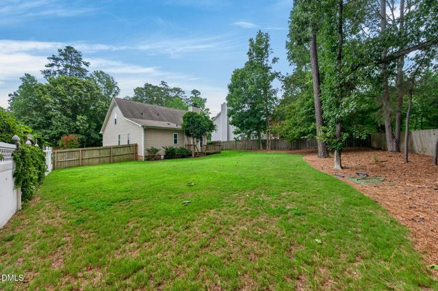 2808 Tryon Pines Drive, Raleigh, NC 27603