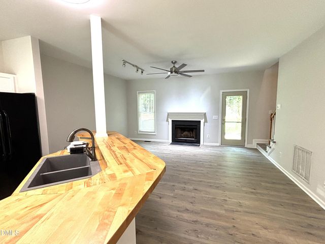2808 Tryon Pines Drive, Raleigh, NC 27603