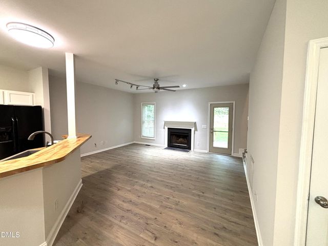 2808 Tryon Pines Drive, Raleigh, NC 27603