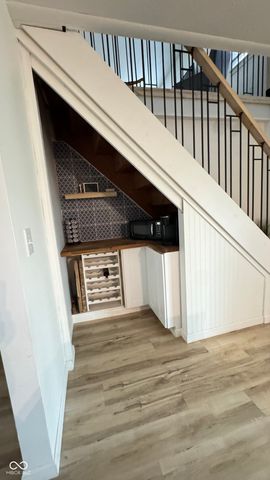 606 W 1050 N, Fortville, IN 46040