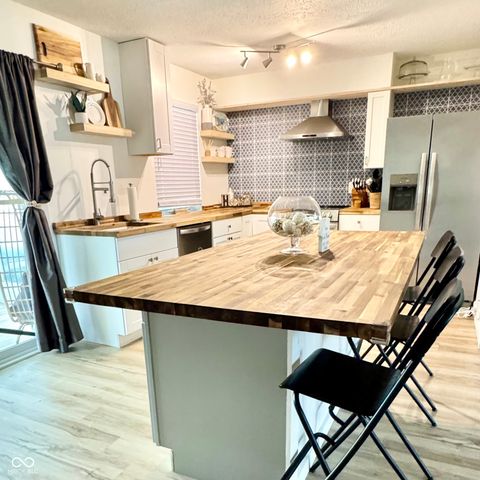 606 W 1050 N, Fortville, IN 46040