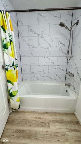 606 W 1050 N, Fortville, IN 46040