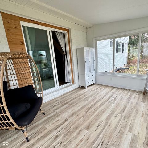 606 W 1050 N, Fortville, IN 46040