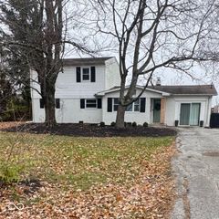 606 W 1050 N, Fortville, IN 46040