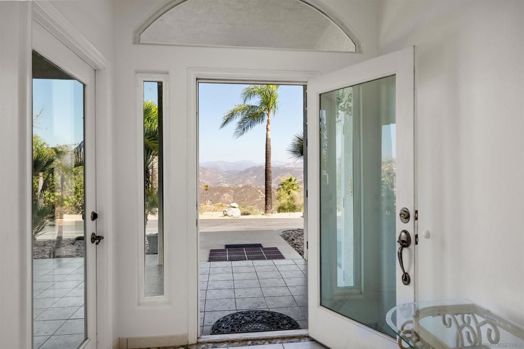 475 Canyon Rim, El Cajon, CA 92021 — photo 4