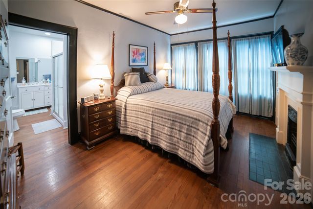 308 Beall Street NW, Lenoir, NC 28645