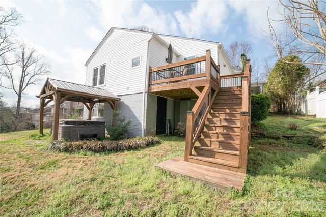 308 Beall Street NW, Lenoir, NC 28645