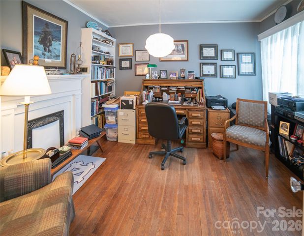 308 Beall Street NW, Lenoir, NC 28645