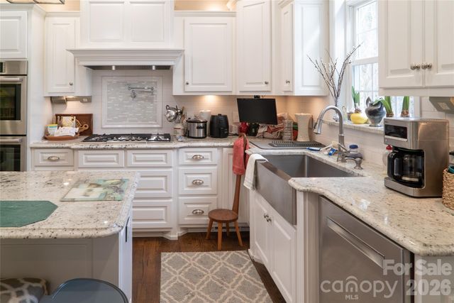 308 Beall Street NW, Lenoir, NC 28645