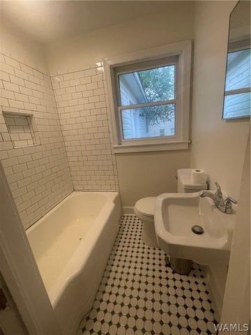 29 Arlington, Tuscaloosa, AL 35401