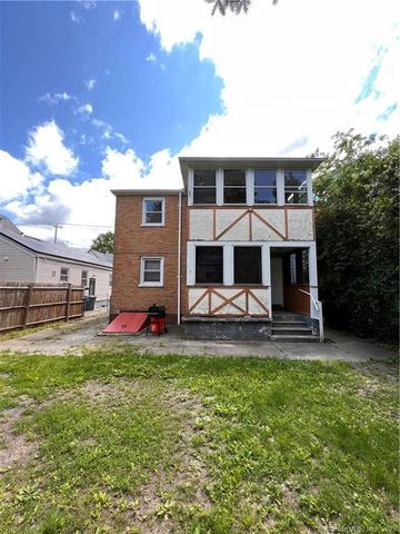 53 Pixlee Place 2nd FL, Bridgeport, CT 06610