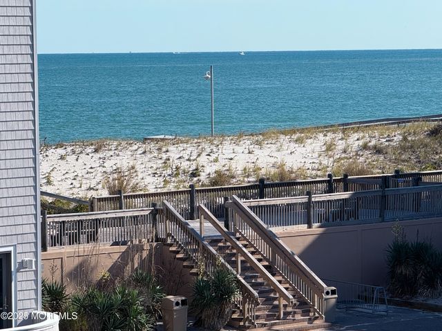 1 21st Avenue 3G, South Seaside Park, NJ 08752
