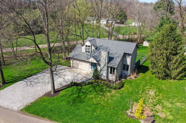 31 Linnell Drive NW, Granville, OH 43023