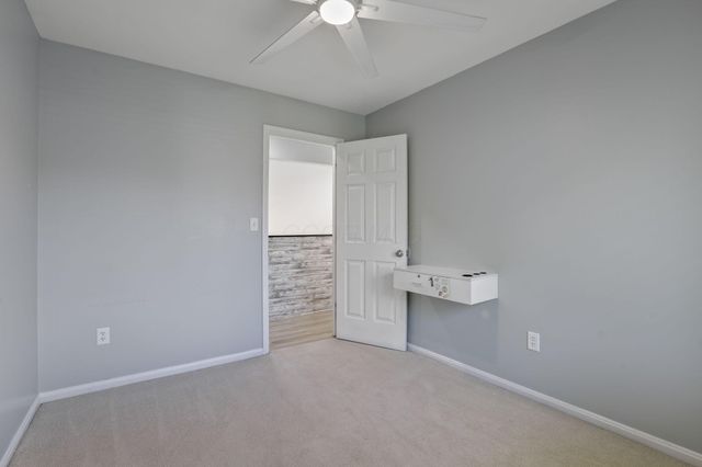 31 Linnell Drive NW, Granville, OH 43023