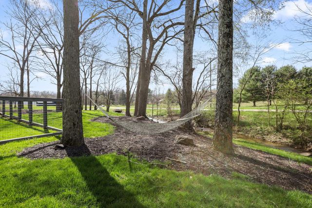 31 Linnell Drive NW, Granville, OH 43023