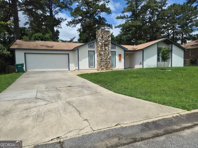 221 Gilchrist Drive, Warner Robins, GA 31093
