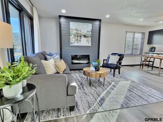 916 Carriage Way # 13, Lincoln, NE 68510