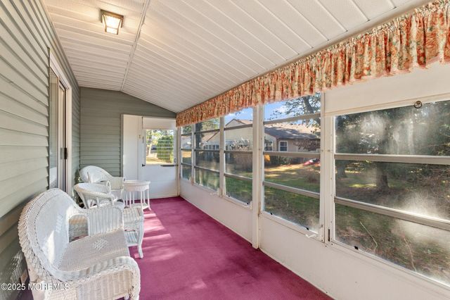 19 Dartmouth Street, Whiting, NJ 08759