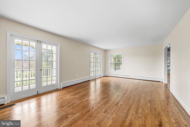 17747 SILCOTT SPRINGS RD, Purcellville, VA 20132