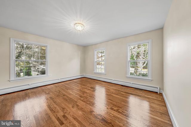 17747 SILCOTT SPRINGS RD, Purcellville, VA 20132