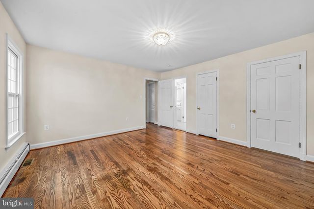 17747 SILCOTT SPRINGS RD, Purcellville, VA 20132