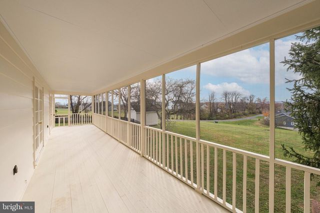 17747 SILCOTT SPRINGS RD, Purcellville, VA 20132