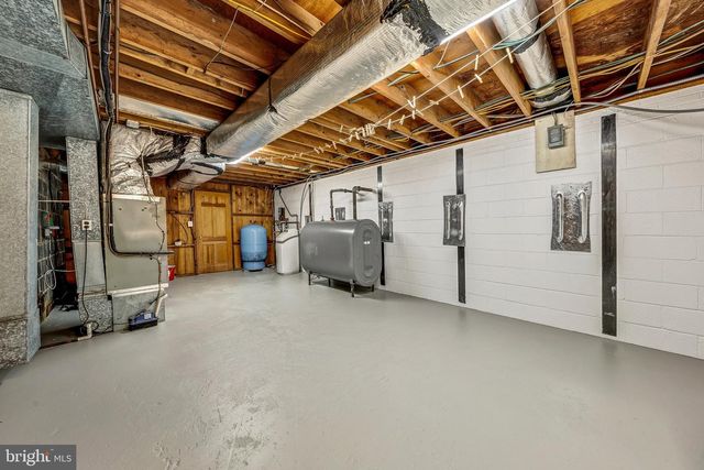 17747 SILCOTT SPRINGS RD, Purcellville, VA 20132