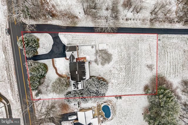 17747 SILCOTT SPRINGS RD, Purcellville, VA 20132