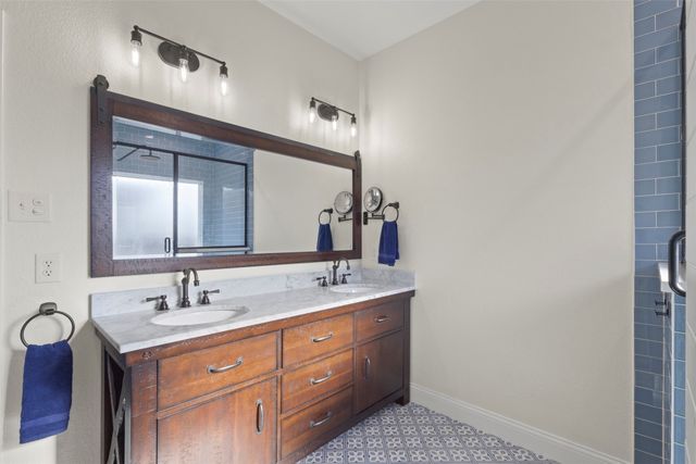 3800 Summersville Lane, Fort Worth, TX 76244