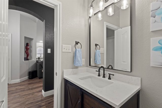 3800 Summersville Lane, Fort Worth, TX 76244