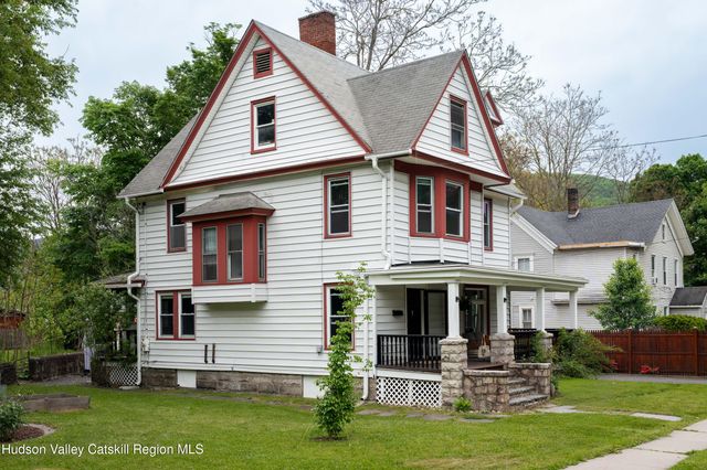38 Warren Street, Ellenville, NY 12428