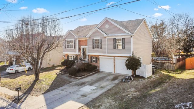 2260 Monthemer Cove drive, Mount Juliet, TN 37122