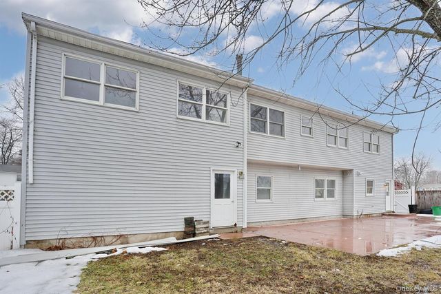 55 Picariello Drive, Haverstraw, NY 10927