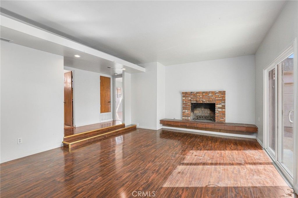 Image 14 of property listing at 1318 W Stockwell Street, Compton, CA 90222