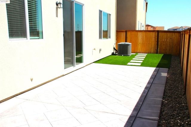 3596 Kona Kai Way, Sacramento, CA 95835